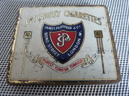 Ancienne boite cigarettes - boite,