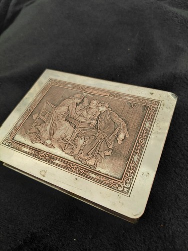 Ancienne boîte cigarettes - ancienne,