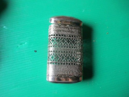 Pyrogene boite porte - boite,